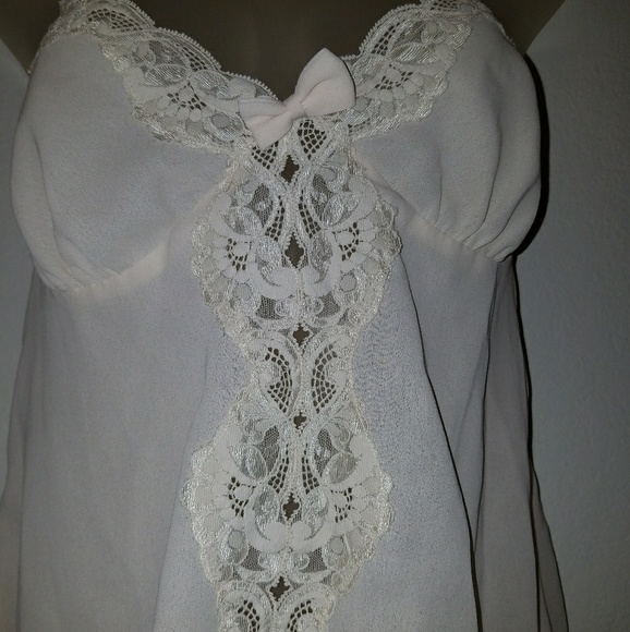 Lace Victoria Secret Lingerie Teddy - Picture 2 of 4